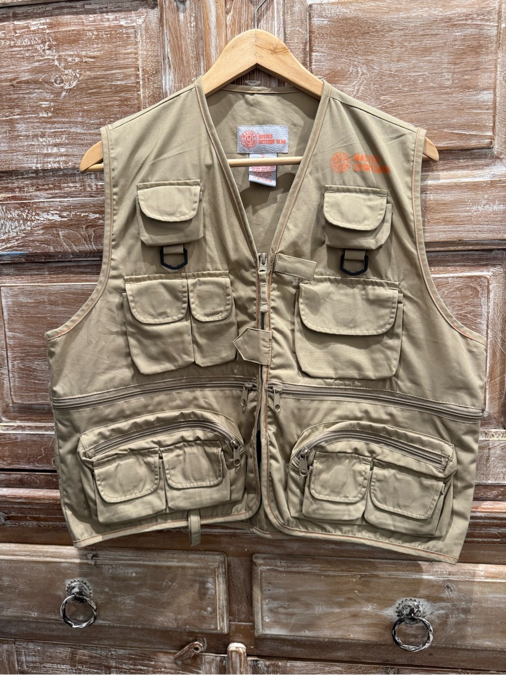 Master Sportsman Rugged Outdoor Gear Lightweight Utility Vest Khaki Pockets